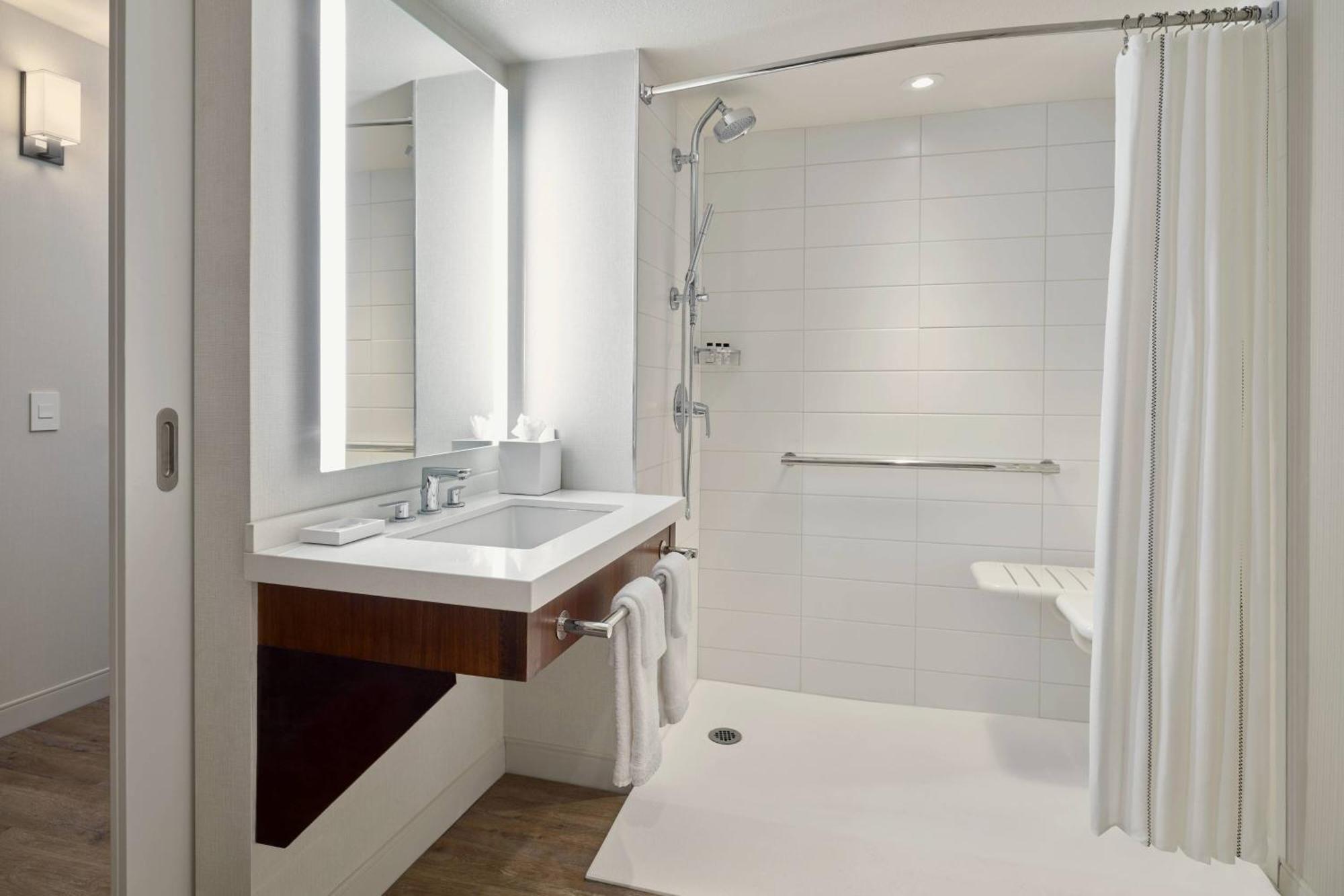 Delta Hotels By Marriott Denver Thornton Northglenn Εξωτερικό φωτογραφία